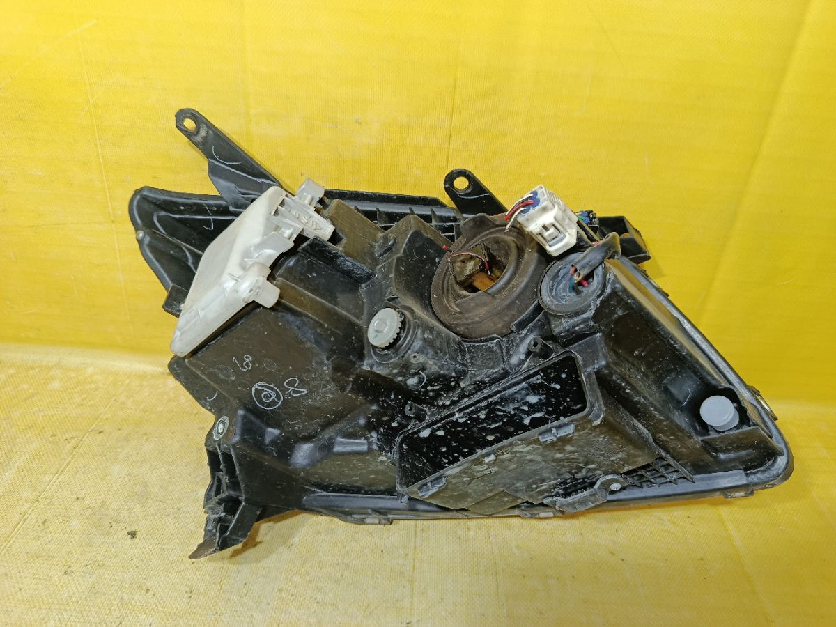 Фара 05-41 05-41 на Toyota Avensis AZT250 Фото 5