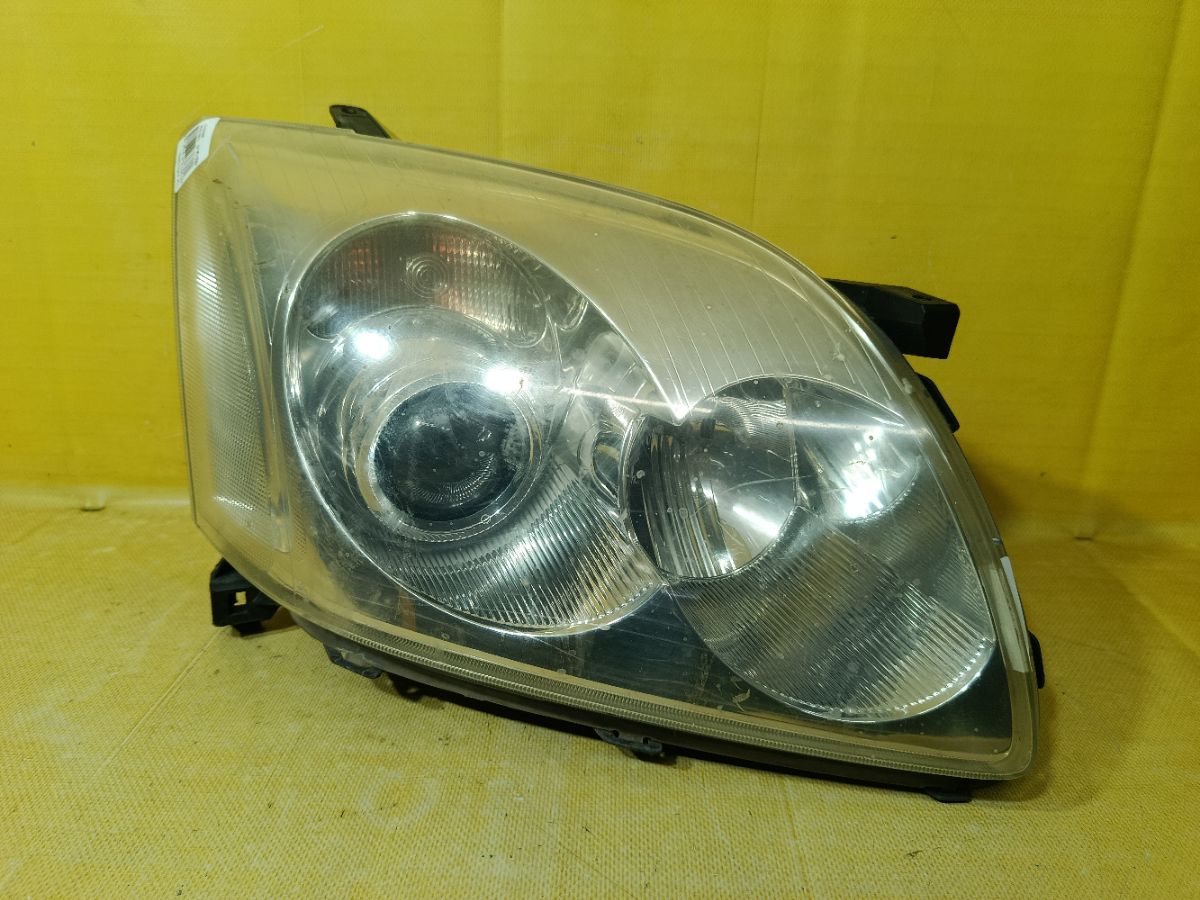 Фара 05-41 05-41 на Toyota Avensis AZT250 Фото 1