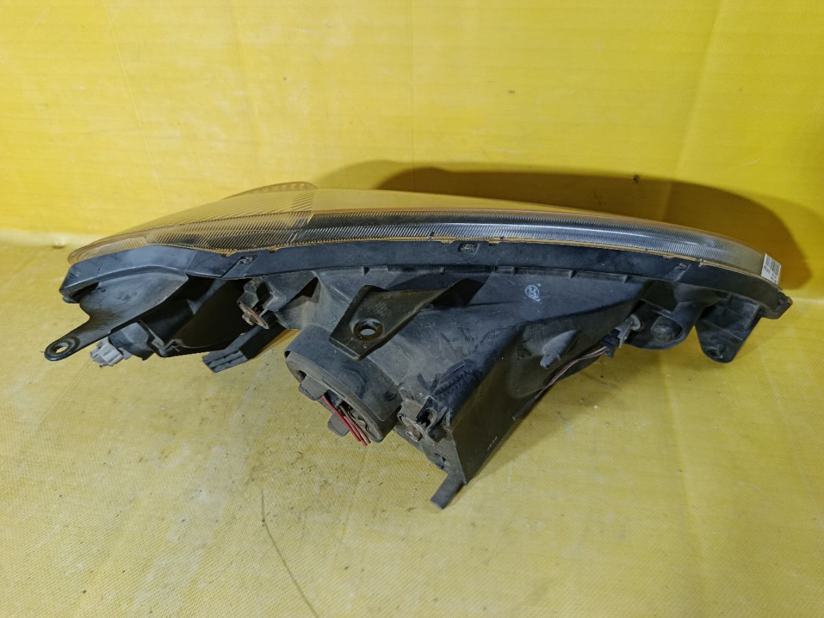 Фара P1101 P1101 на Daihatsu Yrv M211G Фото 4