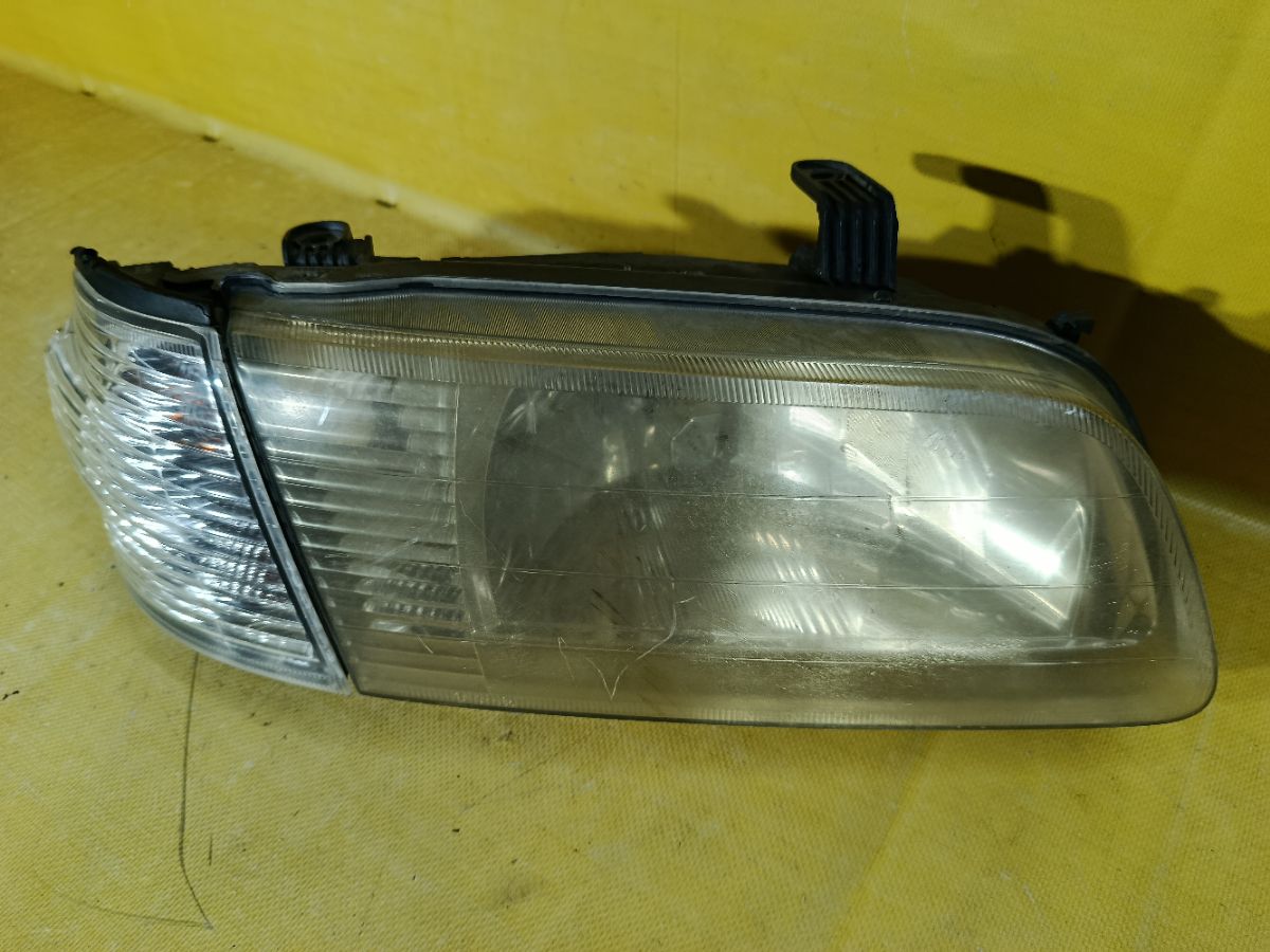 Фара 1602 1602 на Nissan Sunny FB15 Фото 3