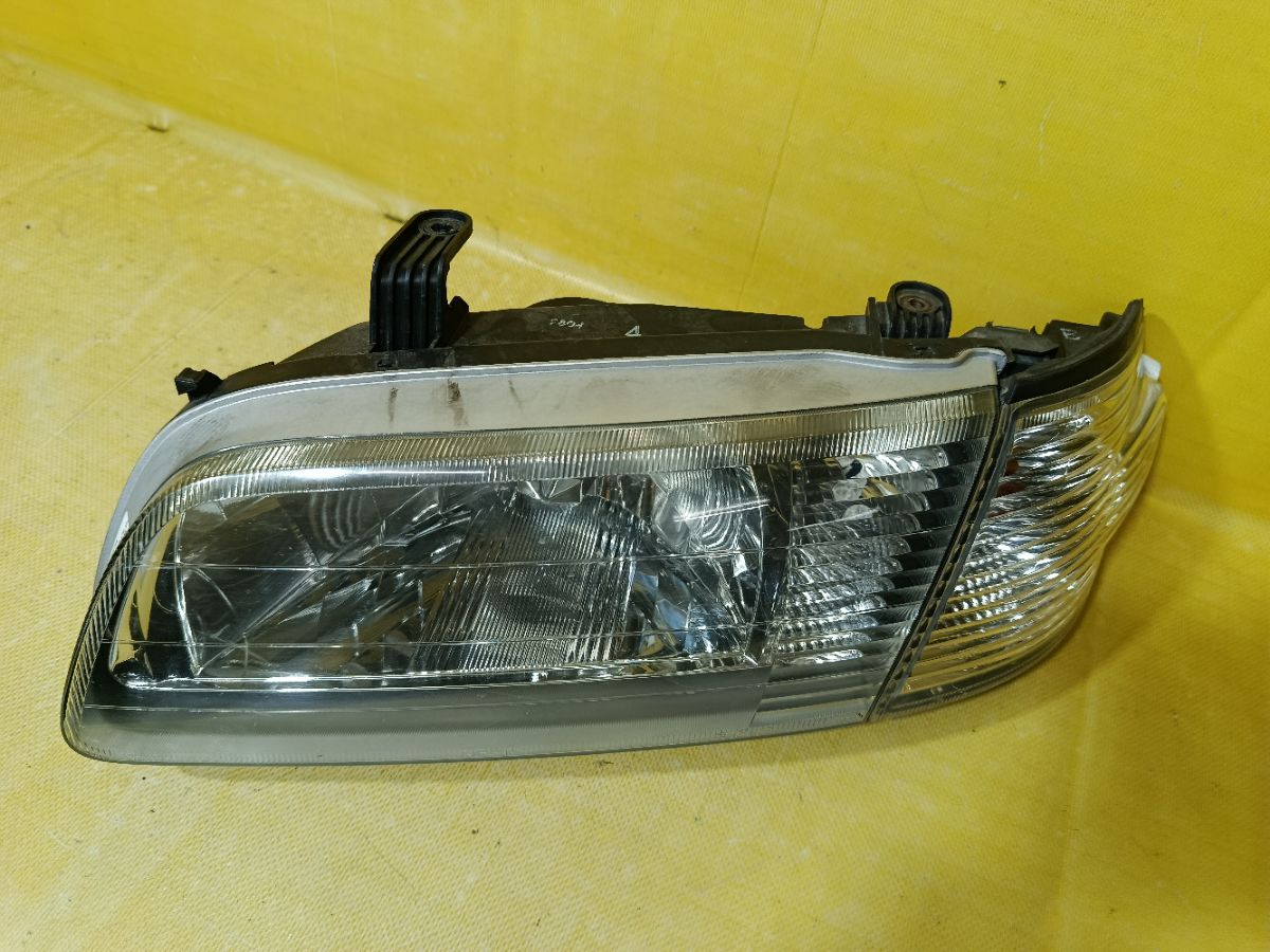 Фара 1602 1602 на Nissan Sunny FB15 Фото 3