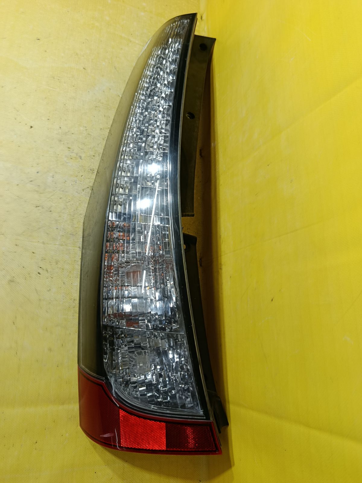 Стоп 220-87641 220-87641 на Mitsubishi Grandis NA4W Фото 4