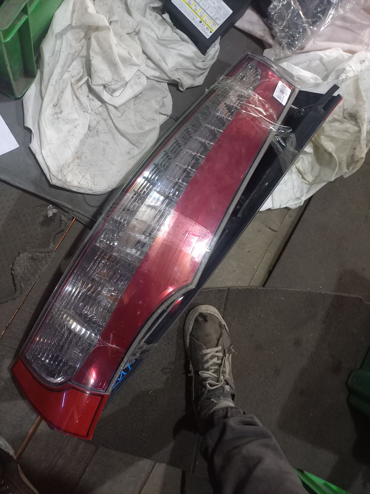 Стоп 220-87641 220-87641 на Mitsubishi Grandis NA4W Фото 12