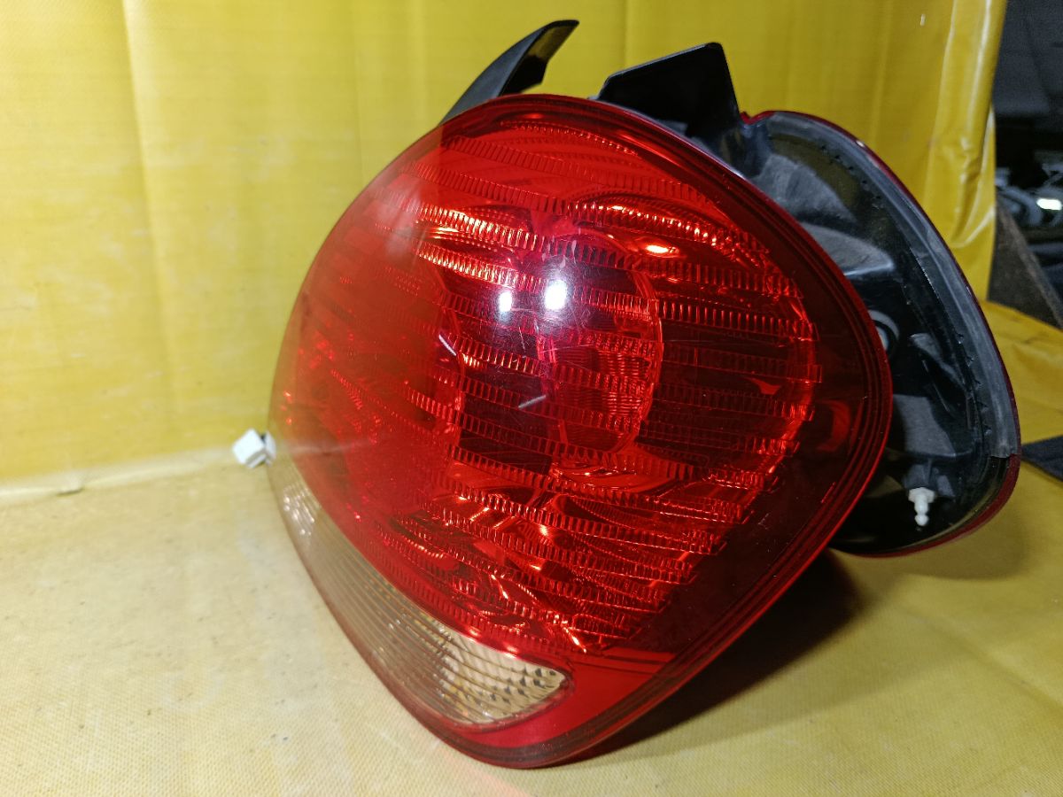 Стоп 4978 4978 на Nissan Bluebird Sylphy QG10 Фото 3