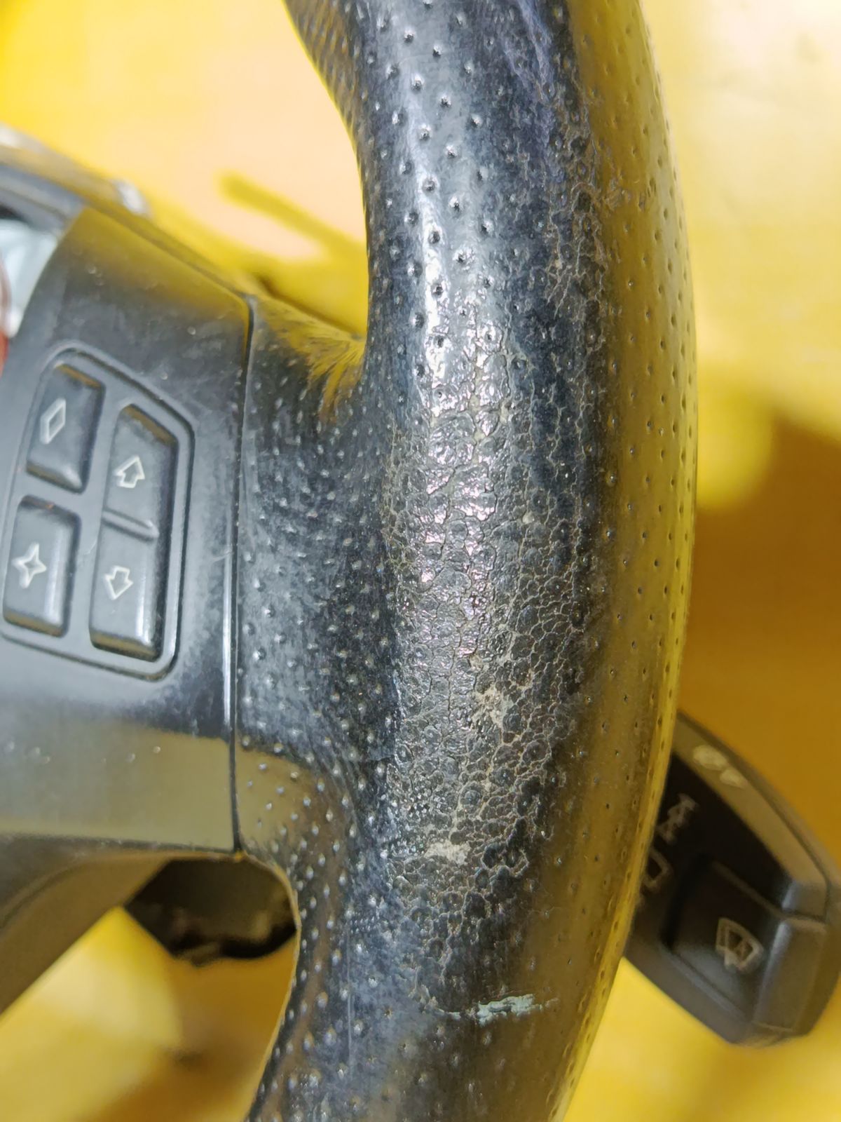 Руль 7906827, 698955702, 912174601, 32306795568 на Bmw 3-Series E90-VB12 Фото 7