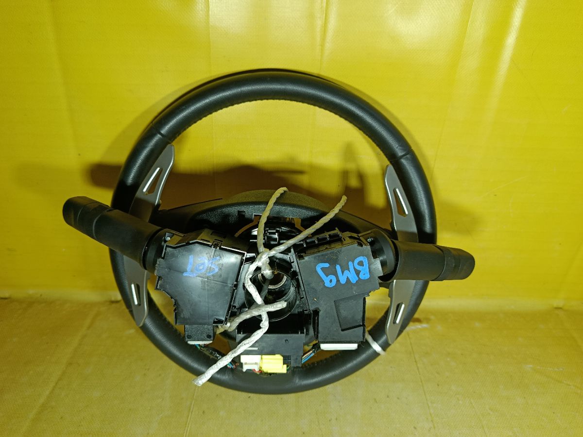 Руль 27582AJ000 на Subaru Legacy BM9 Фото 4