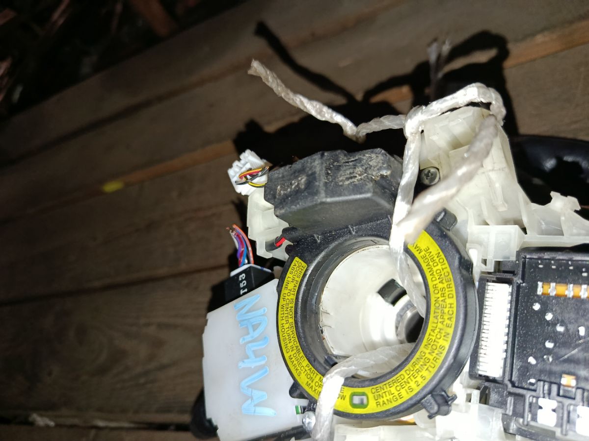 Руль на Mitsubishi Grandis NA4W Фото 21