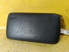 Подлокотник на Toyota Celica ST202, Переднее расположение