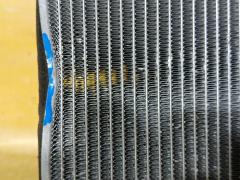 Радиатор печки на Mitsubishi Grandis NA4W 4G69 Фото 3