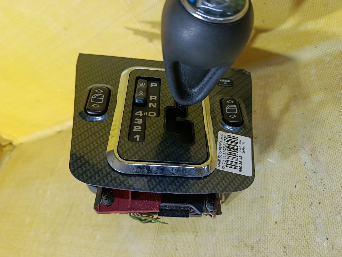 Ручка КПП A2022670137, A1706800536, A2022670537, A1402770298 на Mercedes-Benz Slk-Class R170.447 Фото 5