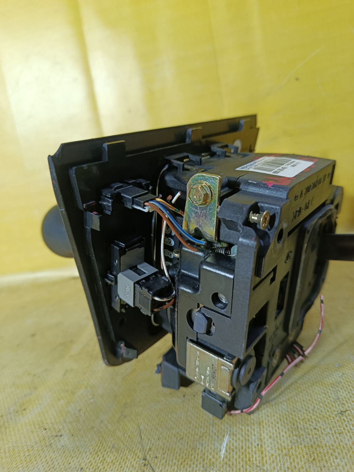 Ручка КПП A2022670137, A1706800536, A2022670537, A1402770298 на Mercedes-Benz Slk-Class R170.447 Фото 7