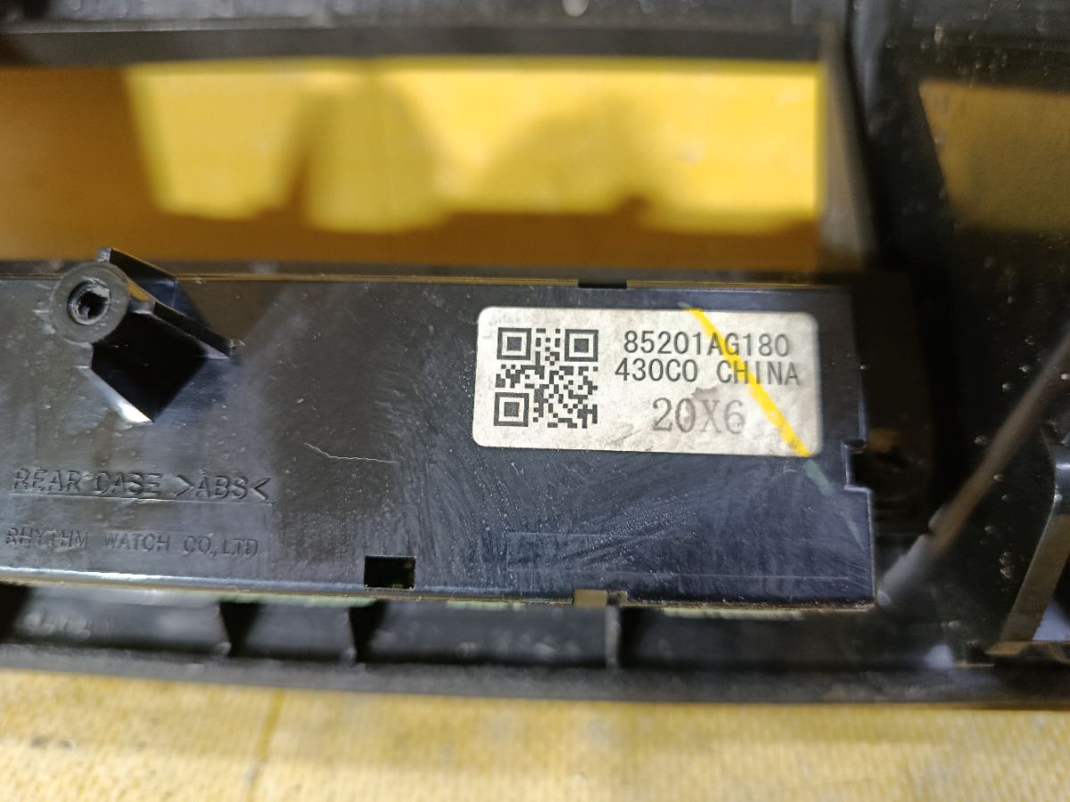 Часы 85201AG180 на Subaru Legacy BL5 Фото 6