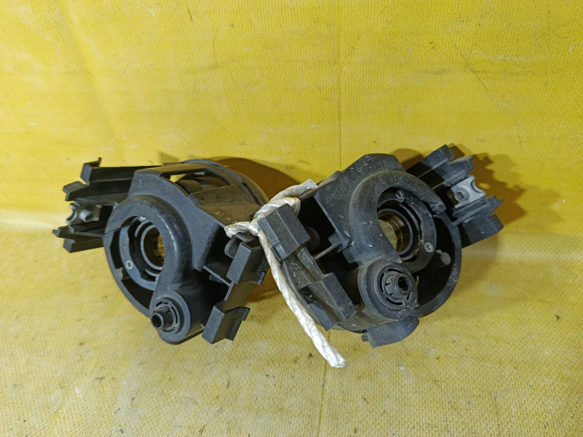 Туманка бамперная 114-60066 114-60066 на Subaru Legacy BM9 Фото 4