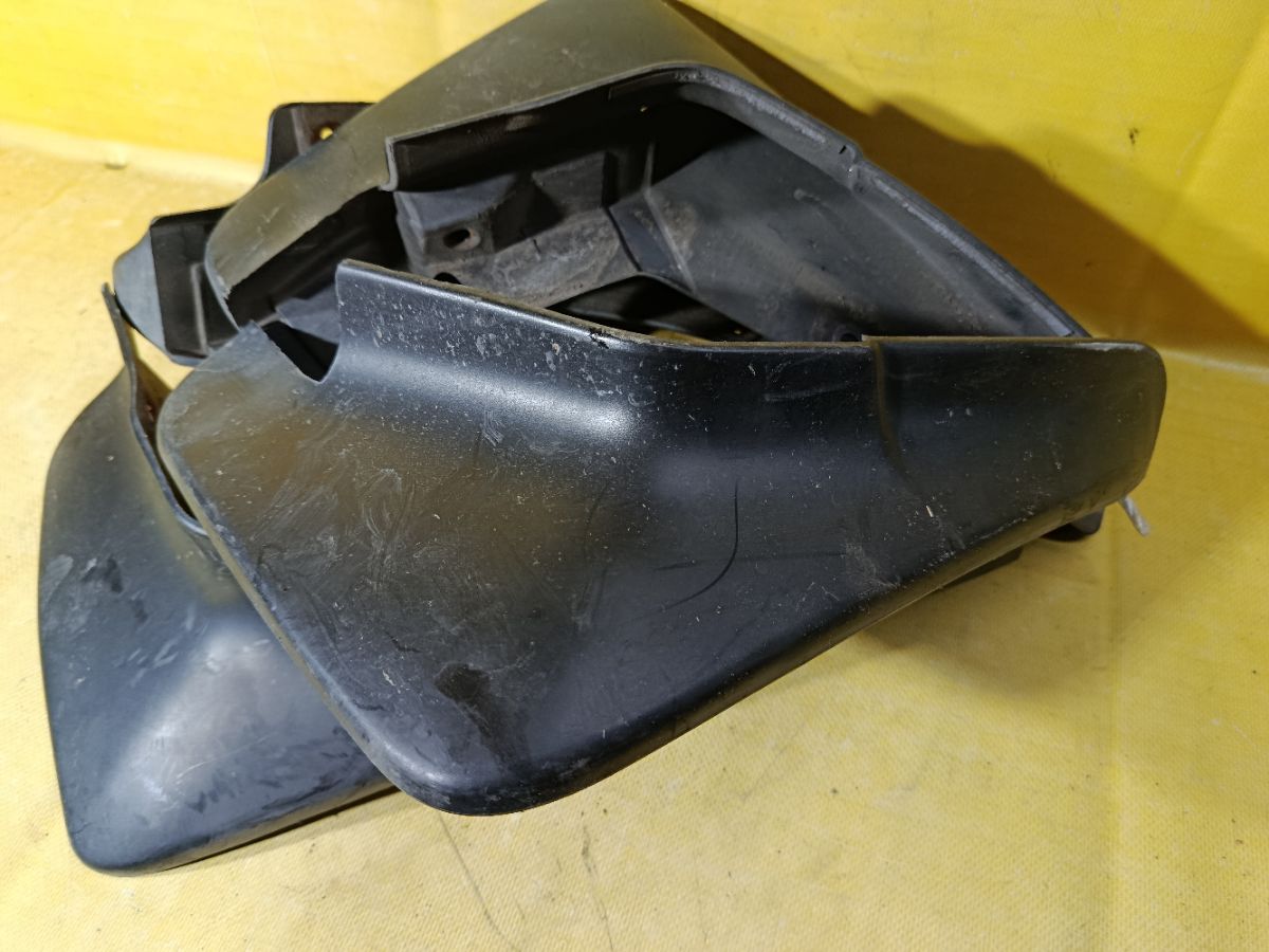 Брызговик на Mitsubishi Outlander CW5W Фото 4