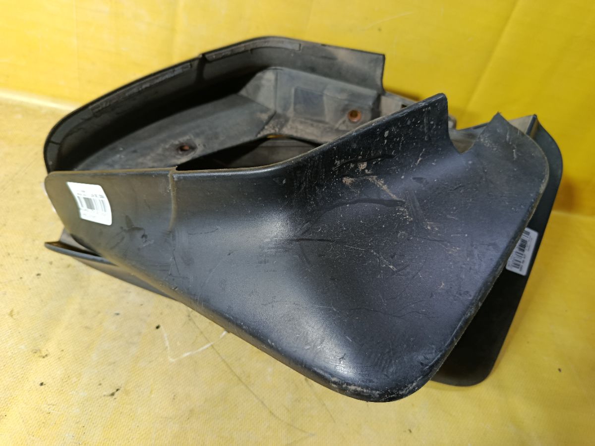 Брызговик на Mitsubishi Outlander CW5W Фото 5