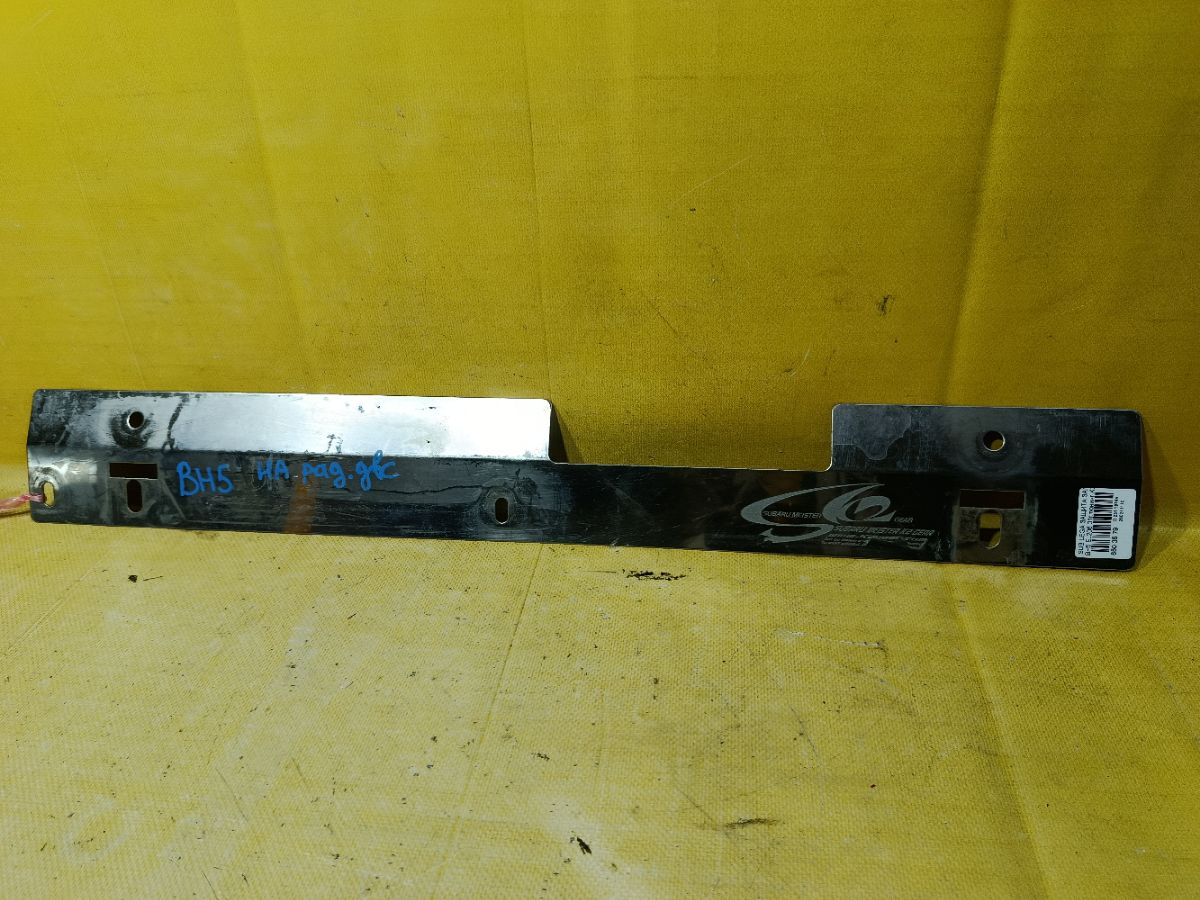 Защита замка капота на Subaru Legacy Wagon BH5 EJ206 Фото 1