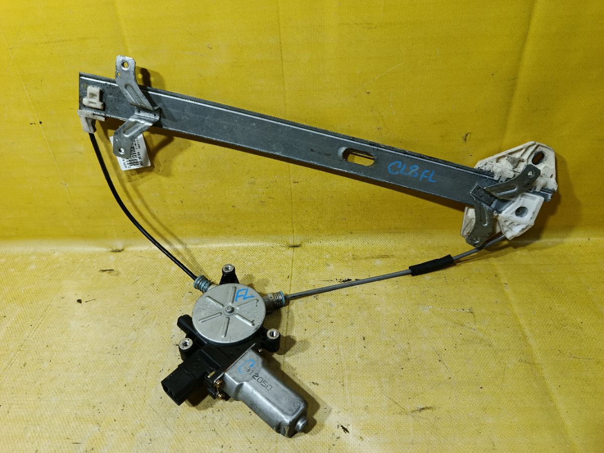 Стеклоподъемный механизм на Honda Accord CL8 Фото 1