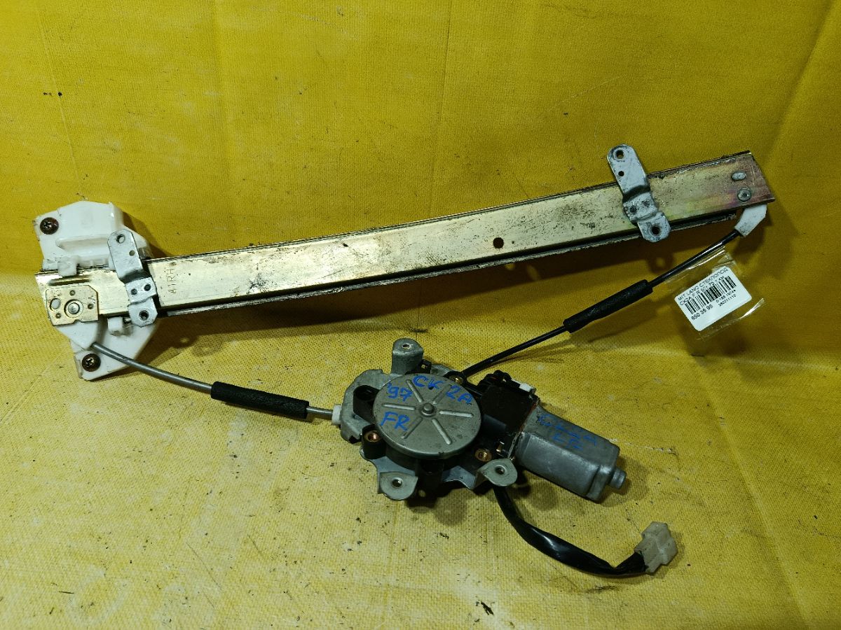 Стеклоподъемный механизм на Mitsubishi Lancer CK2A Фото 2