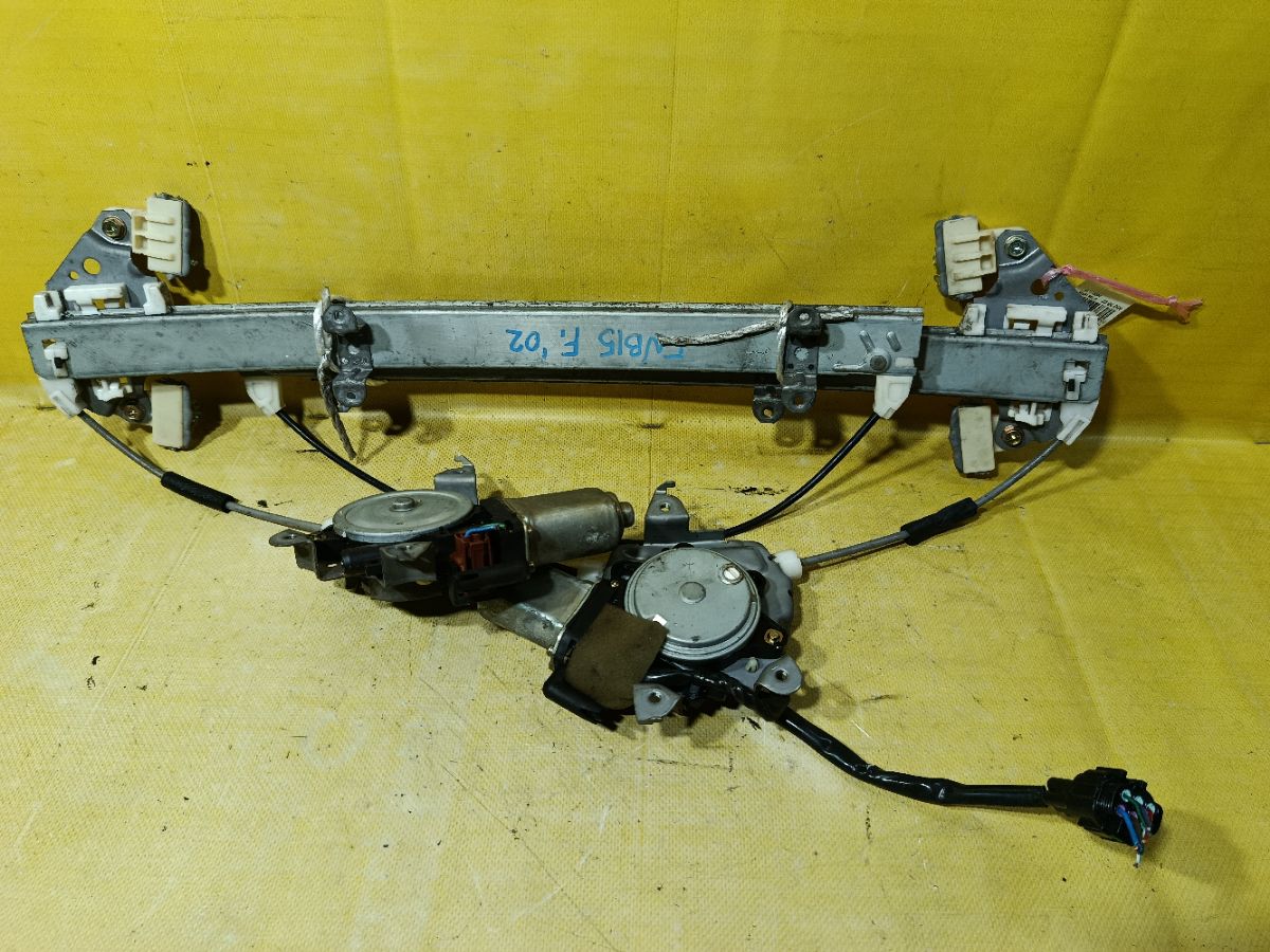 Стеклоподъемный механизм 80730-4M400, 80731-89906 на Nissan Sunny FNB15 Фото 1