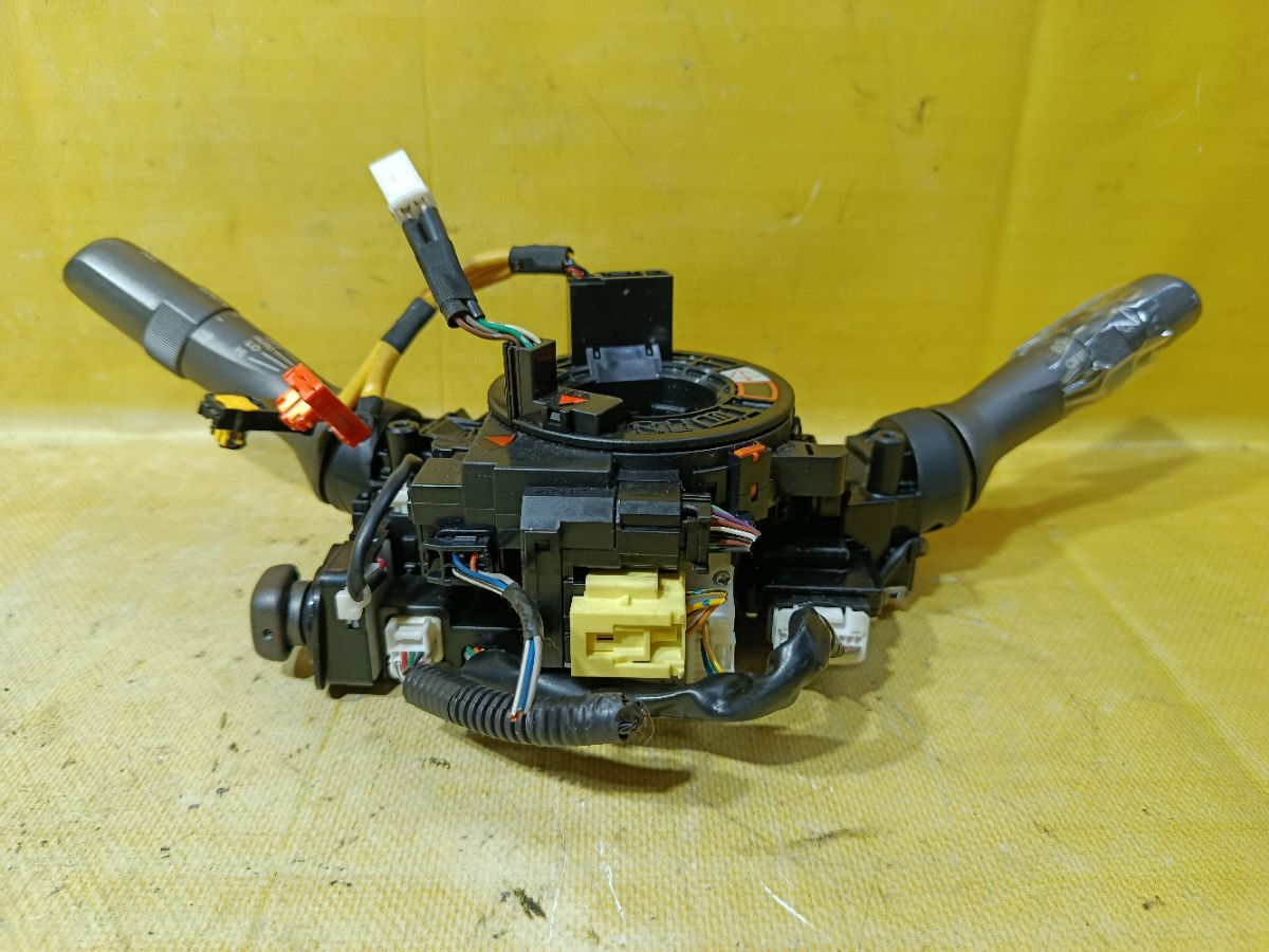 Шлейф-лента air bag 89245-30070 на Lexus Ls600hl UVF46 Фото 2