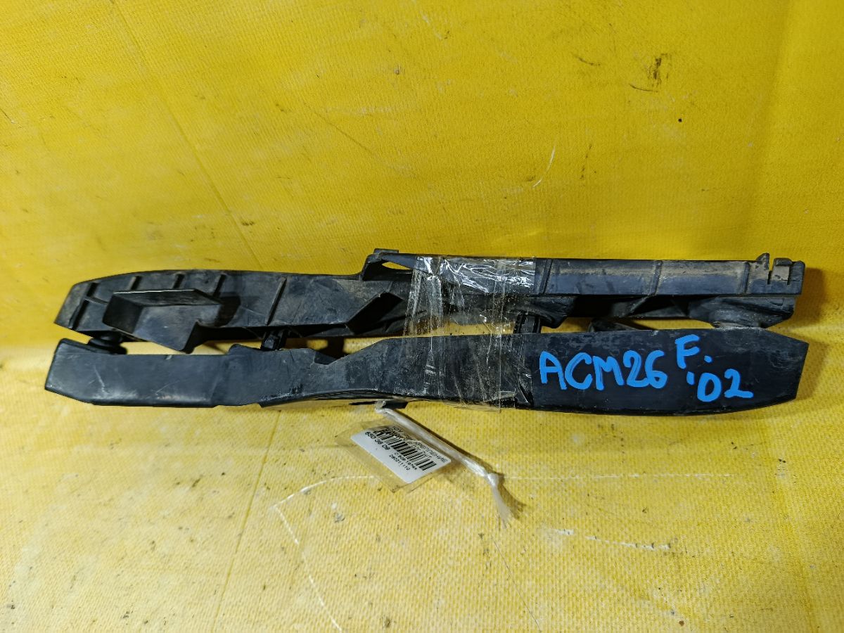 Крепление бампера на Toyota Ipsum ACM26W Фото 3