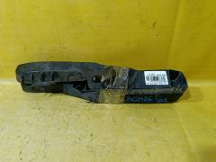 Крепление бампера на Toyota Ipsum ACM26W, Переднее расположение