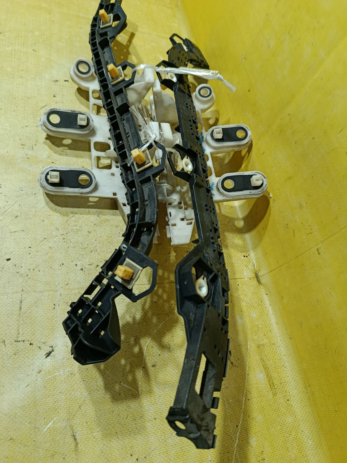 Крепление бампера на Subaru Impreza G4 GJ2 Фото 2