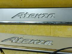 Накладка на порог салона на Mazda Atenza GHEFW Фото 4