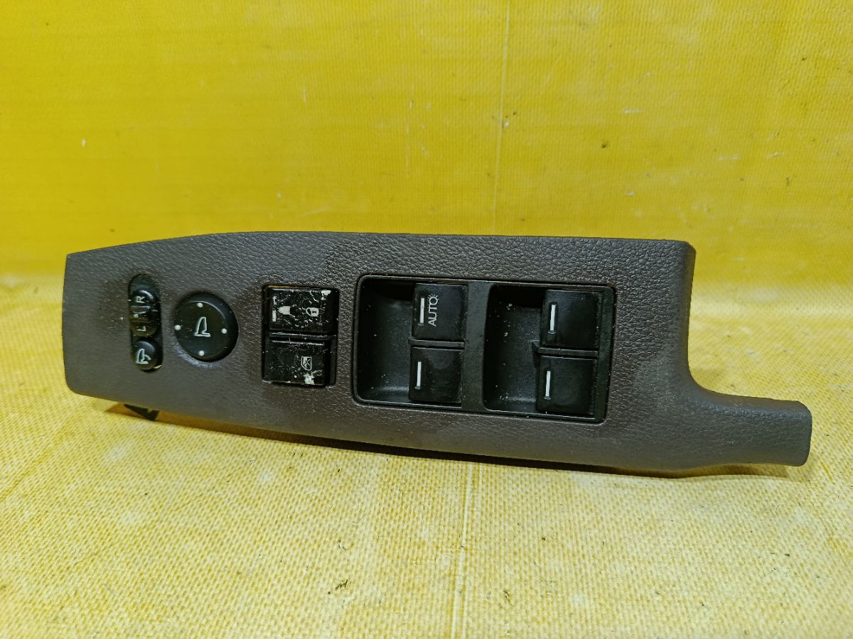 Блок упр-я стеклоподъемниками 35750-T6A-J31 на Honda Odyssey RC2 Фото 1