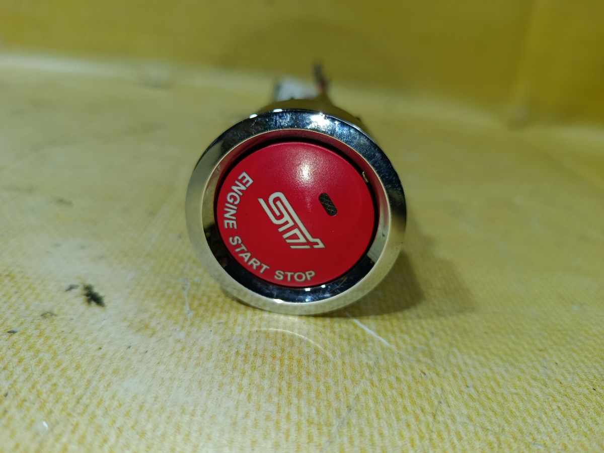 Кнопка на Subaru Legacy BM9 Фото 2