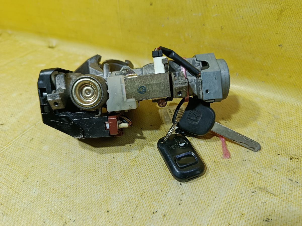 Замок зажигания на Honda Cr-V RD5 Фото 2