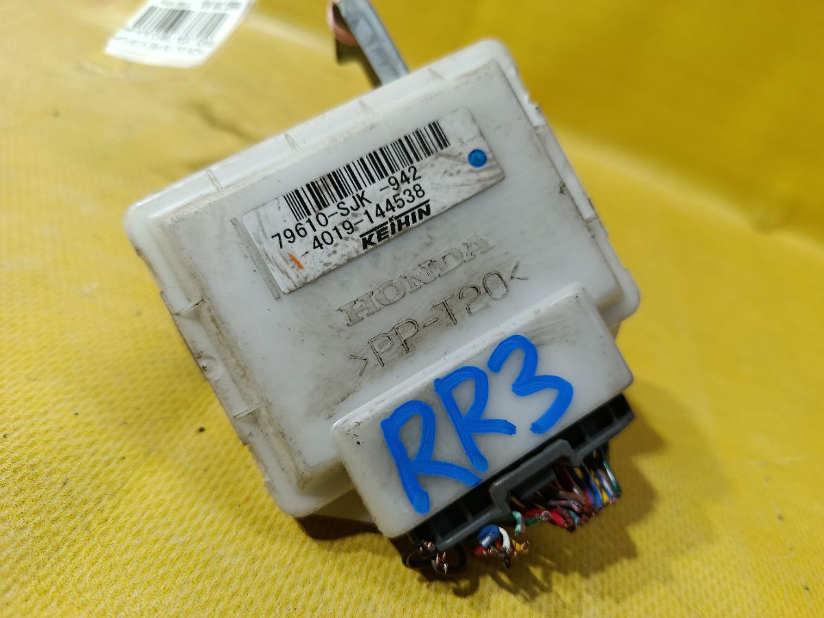 Регулятор скорости мотора отопителя 79610-SJK-942 на Honda Elysion RR3 J30A Фото 2