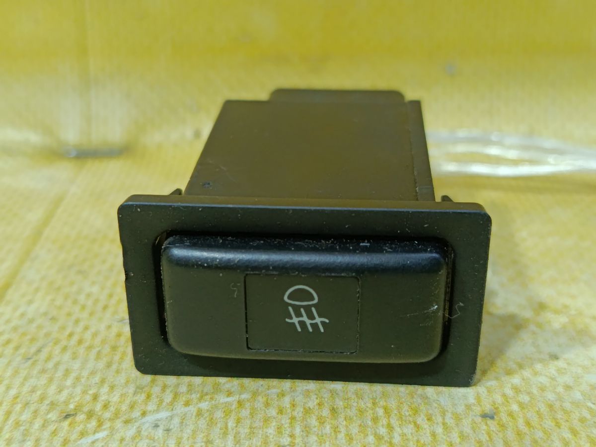 Кнопка на Toyota Фото 1