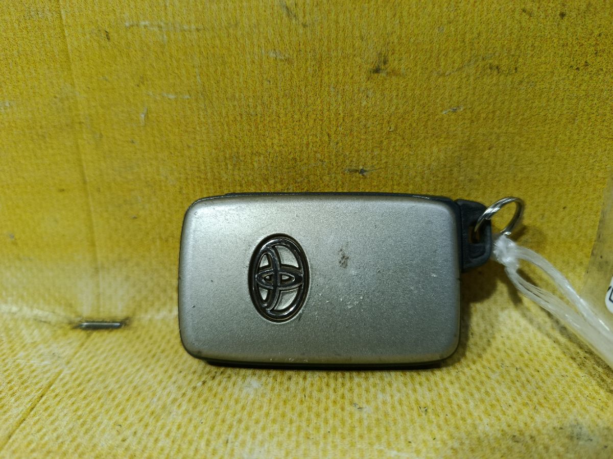 Иммобилайзер на Toyota Crown GRS182 3GR-FSE Фото 2