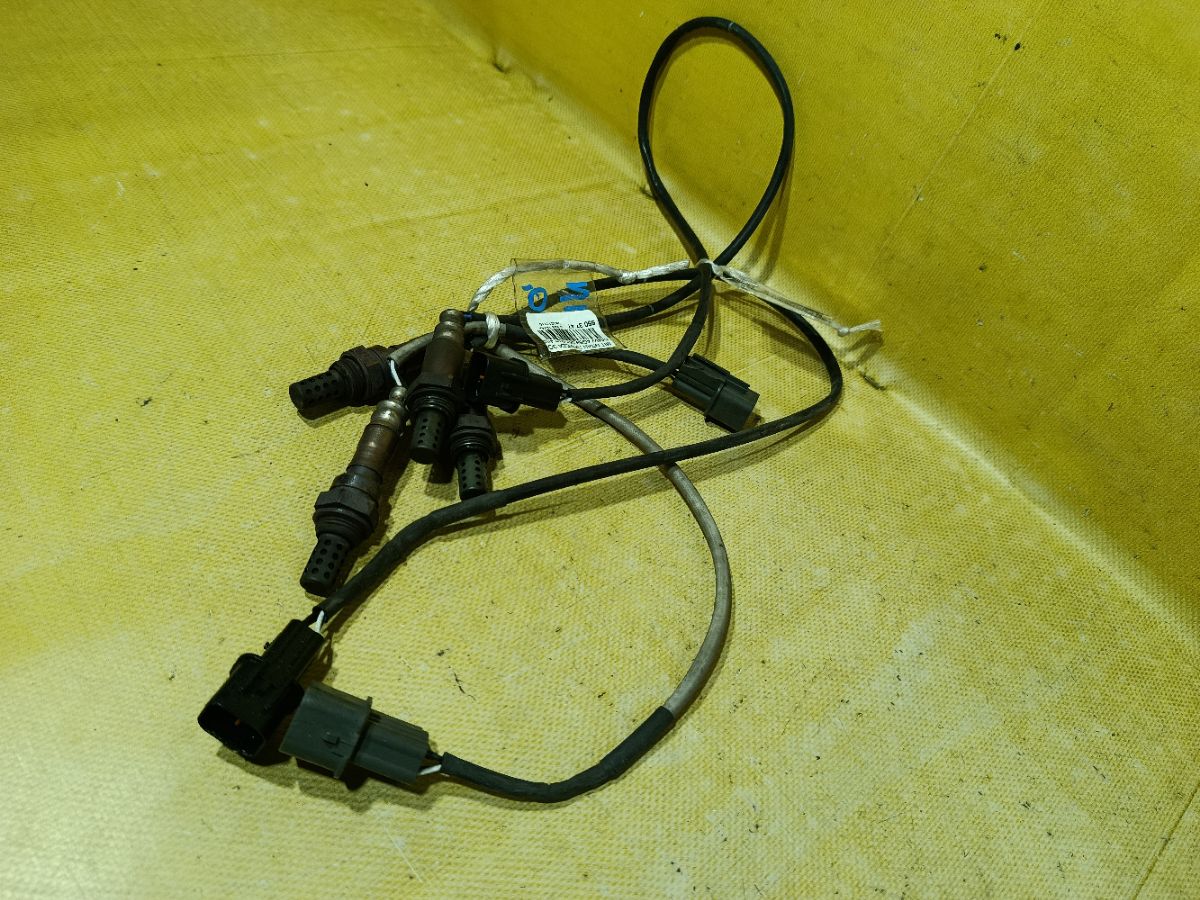 Лямбда-зонд на Mitsubishi Grandis NA4W 4G69 Фото 1