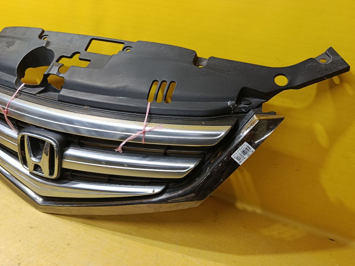 Решетка радиатора 71121-SJK-N01-M1, 71123-SJK-N0 на Honda Elysion RR3 Фото 2