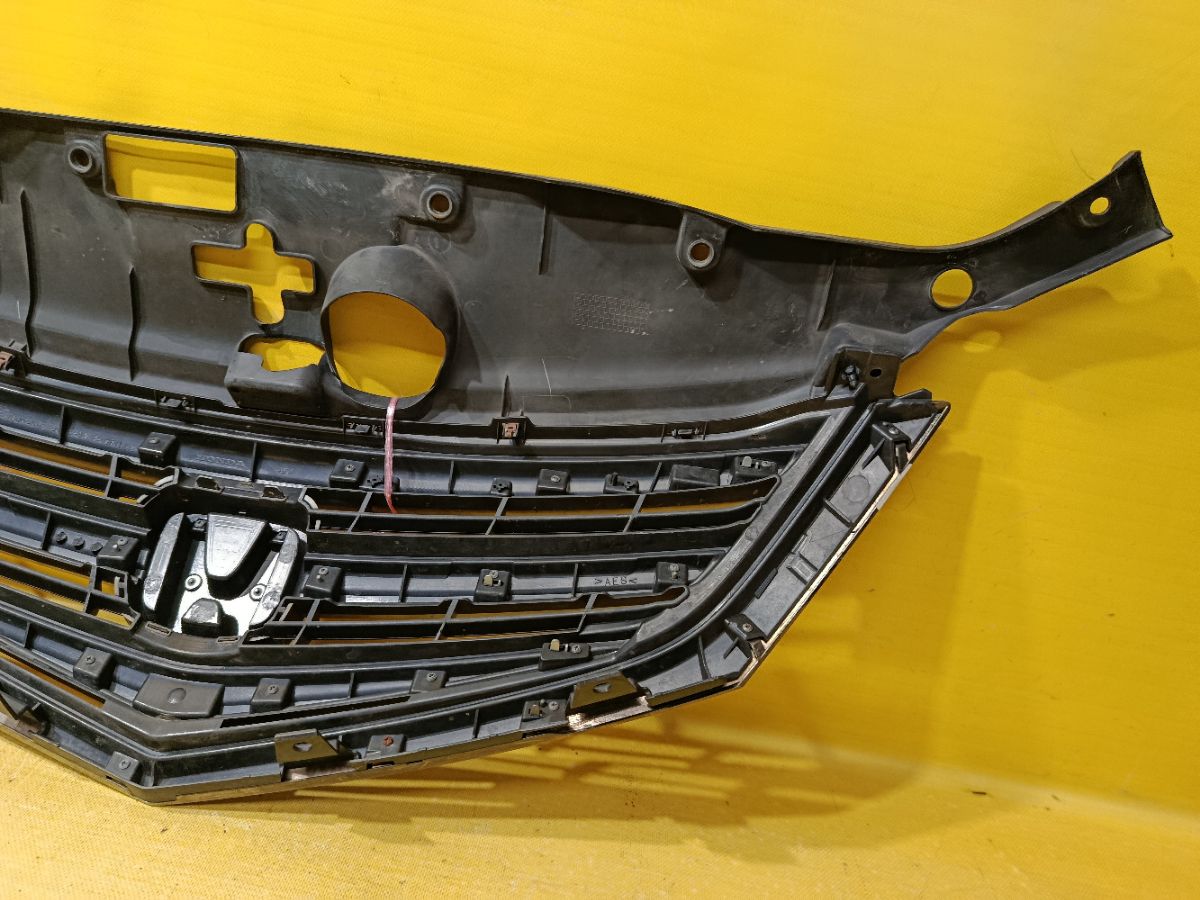 Решетка радиатора 71121-SJK-N01-M1, 71123-SJK-N0 на Honda Elysion RR3 Фото 6