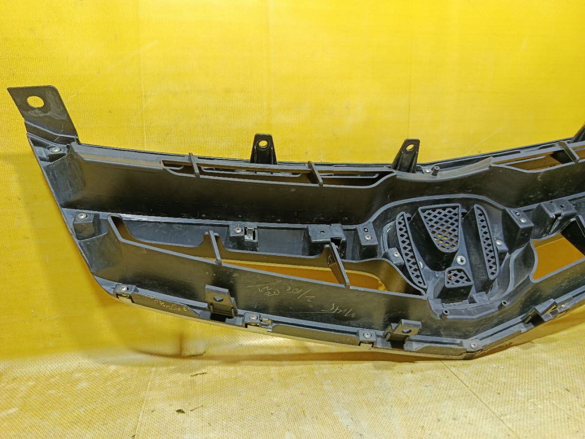 Решетка радиатора на Honda Accord CL8 Фото 5