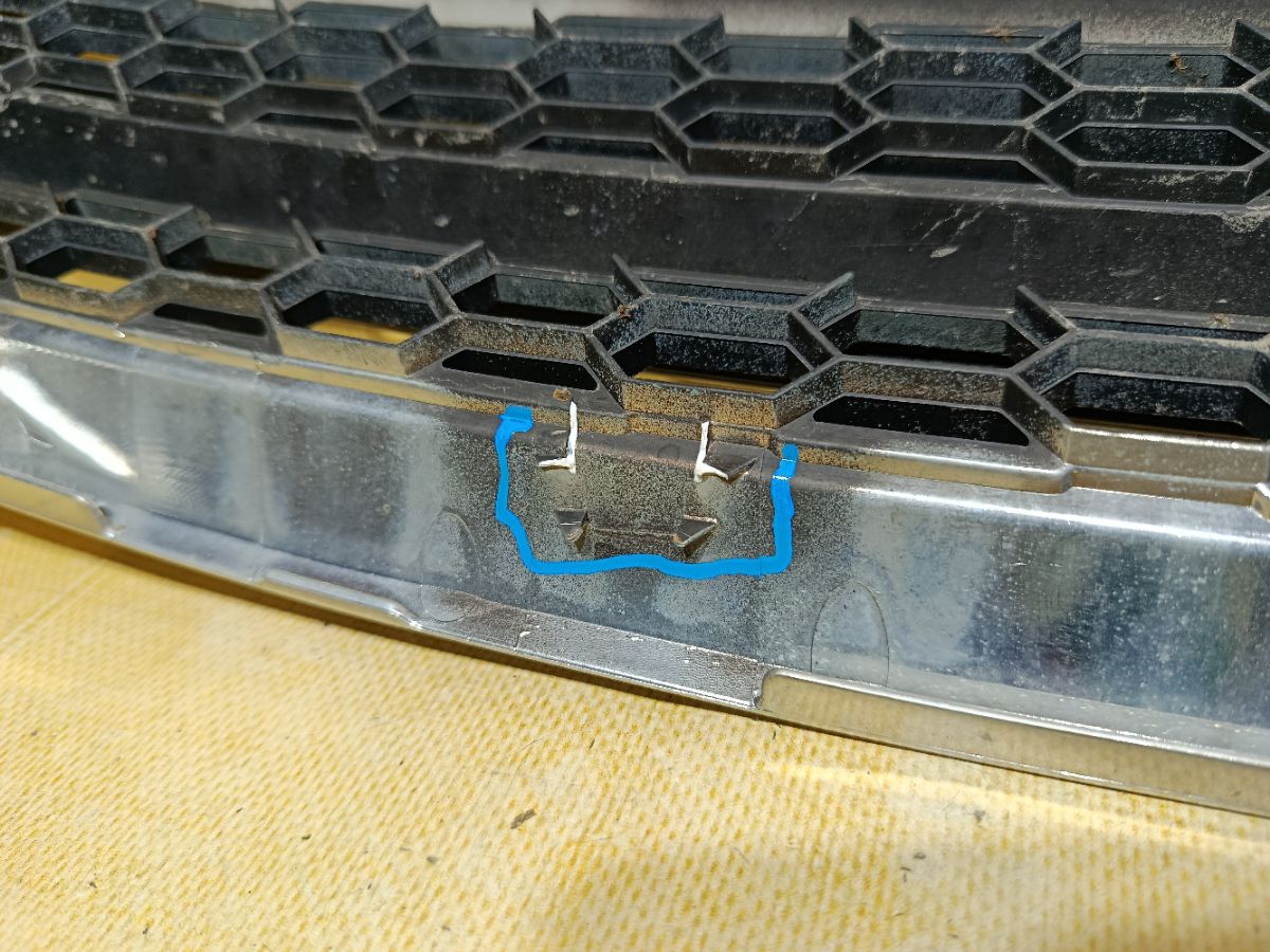 Решетка радиатора MN202661ZZ на Mitsubishi Outlander CW5W Фото 7