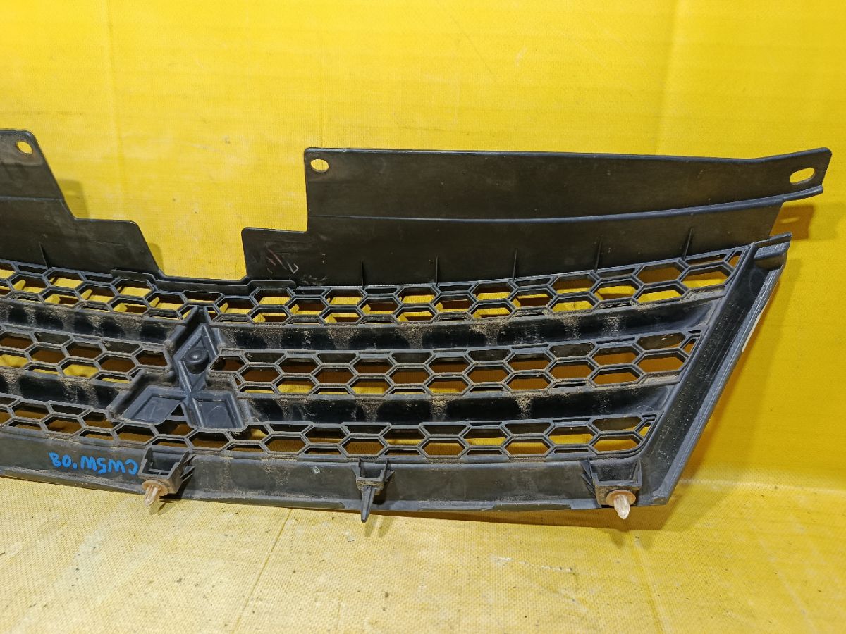 Решетка радиатора 7450A035 на Mitsubishi Outlander CW5W Фото 4