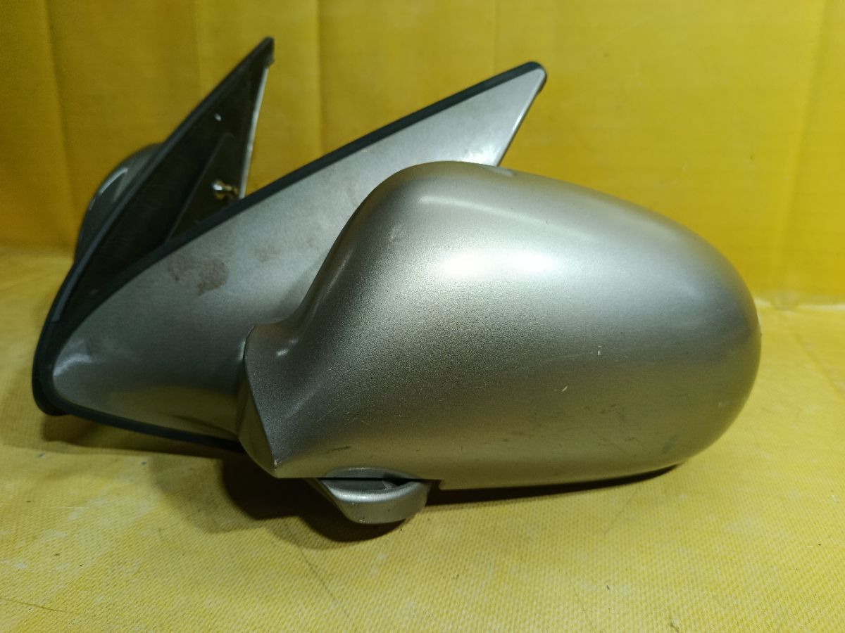 Зеркало двери боковой на Nissan Bluebird Sylphy QNG10 Фото 5