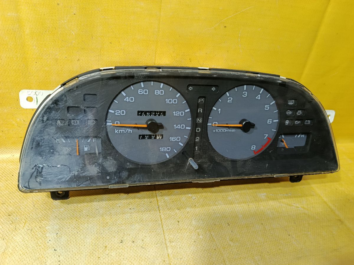 Спидометр на Nissan Bluebird HU13 SR20DE Фото 2