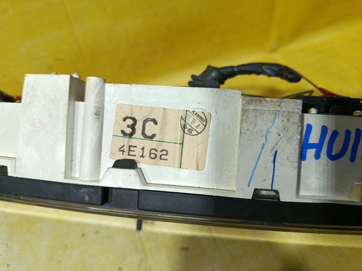 Спидометр на Nissan Bluebird HU13 SR20DE Фото 4