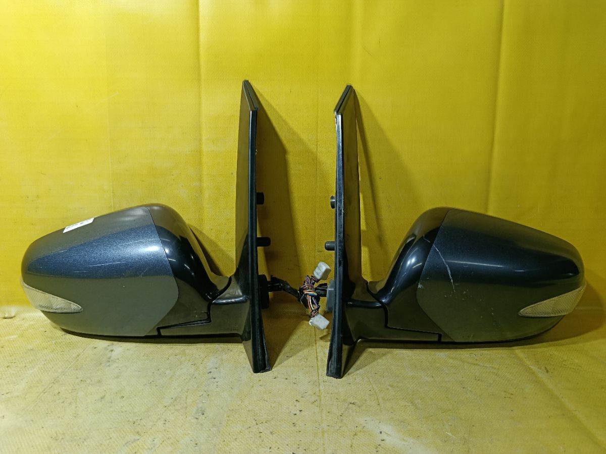 Зеркало двери боковой на Mitsubishi Grandis NA4W Фото 1