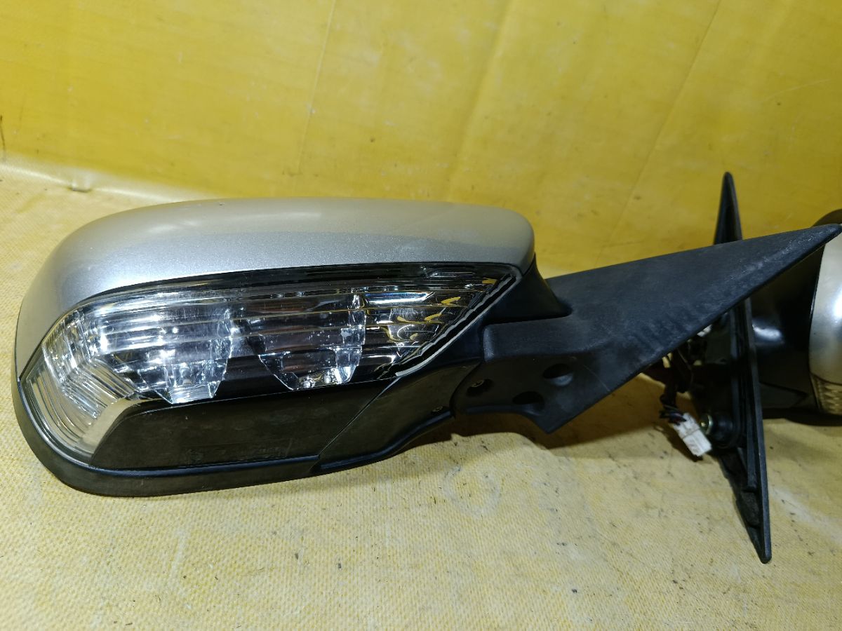 Зеркало двери боковой на Subaru Legacy Wagon BP5 Фото 4