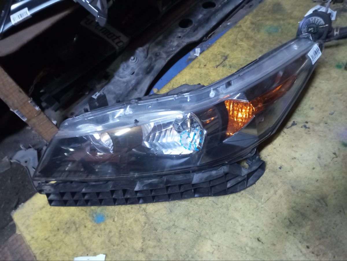 Фара 100-22652 100-22652 на Honda Stream RN6 Фото 8