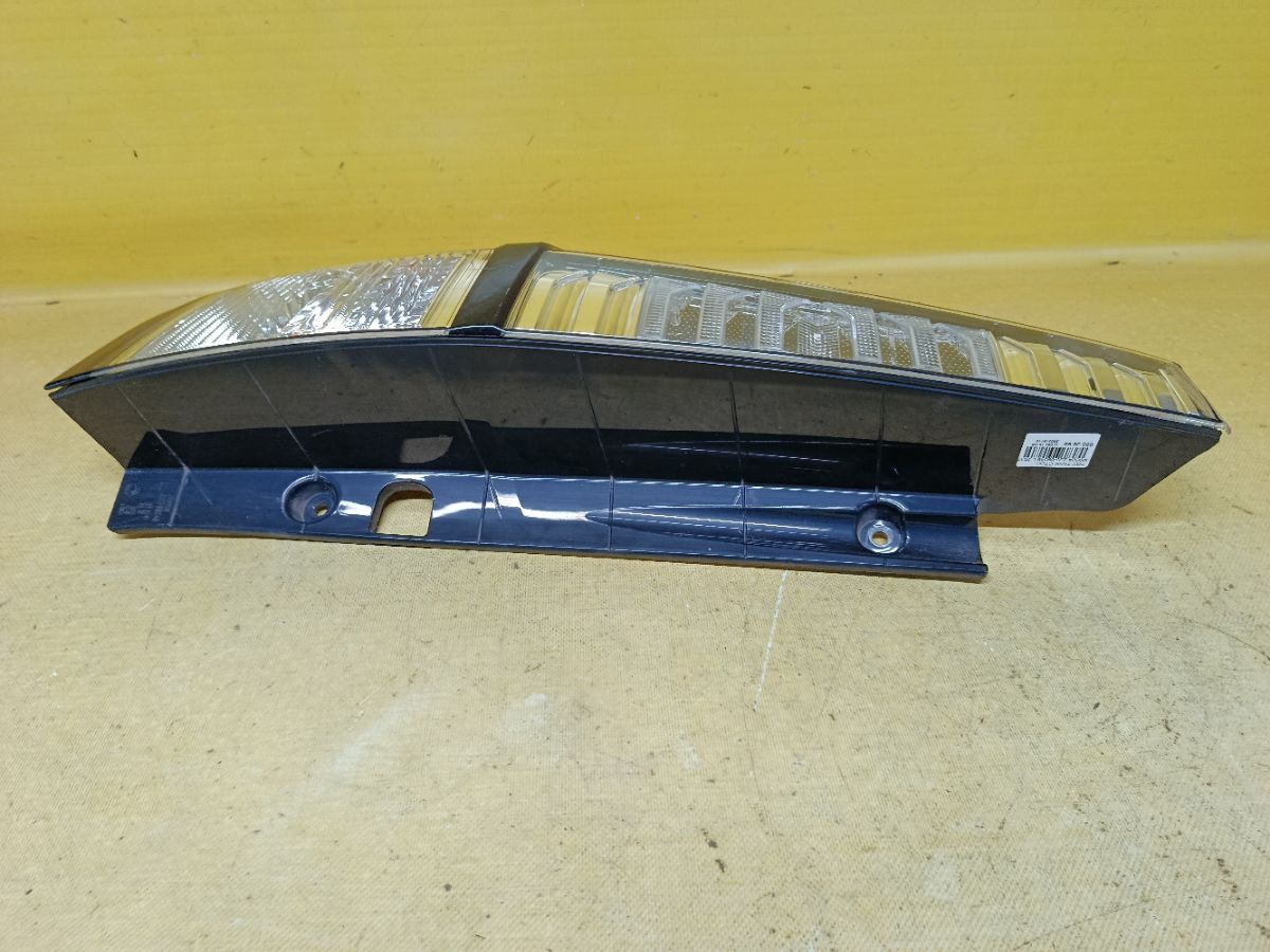 Стоп 220-69046 220-69046 на Toyota Tank M900A Фото 2