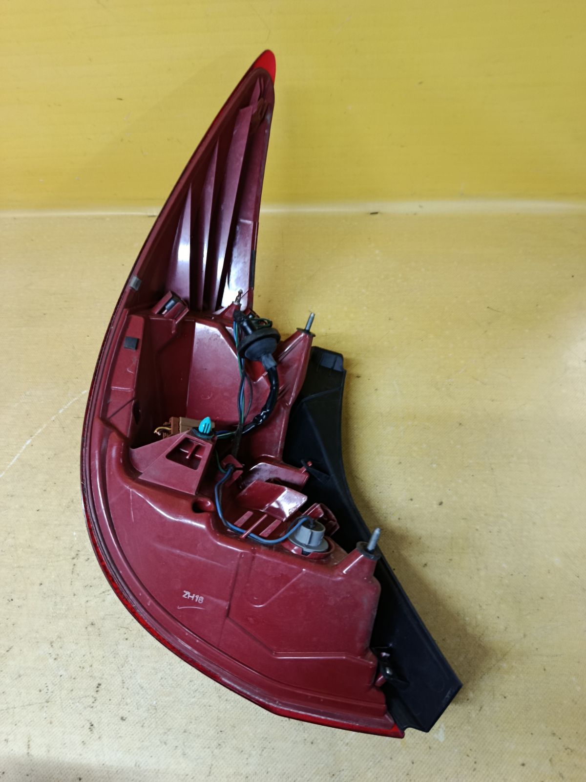 Стоп P7511 P7511,931.NS1925R, P4086R на Nissan Tiida C11 Фото 4