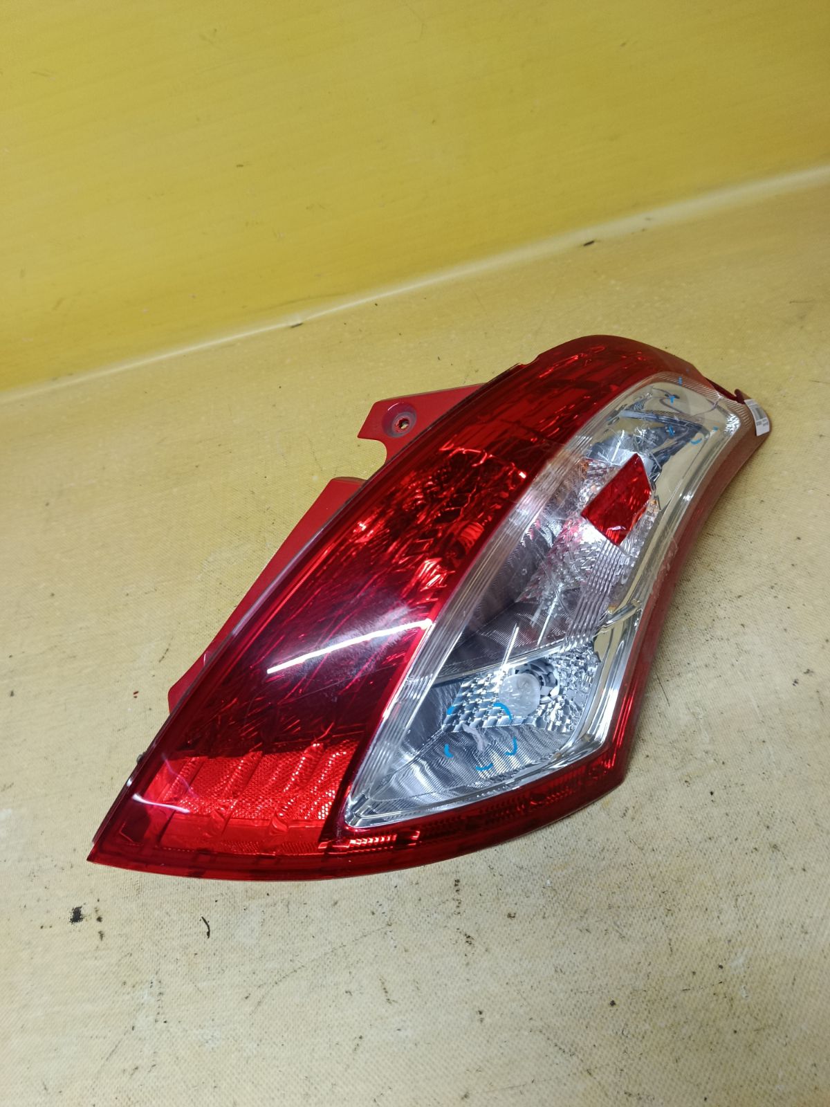 Стоп 5035 5035,35603-71L01 на Suzuki Swift ZC72S Фото 1