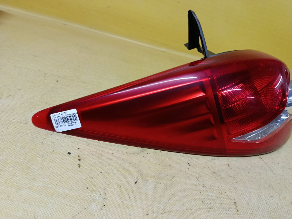 Стоп P7511 P7511,931.NS1925L, P4086L на Nissan Tiida C11 Фото 2